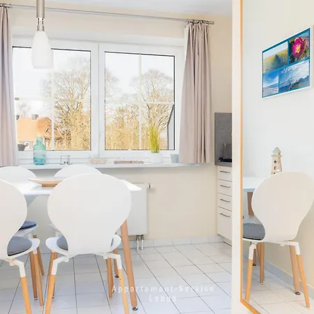 Nautic W22 شقة *